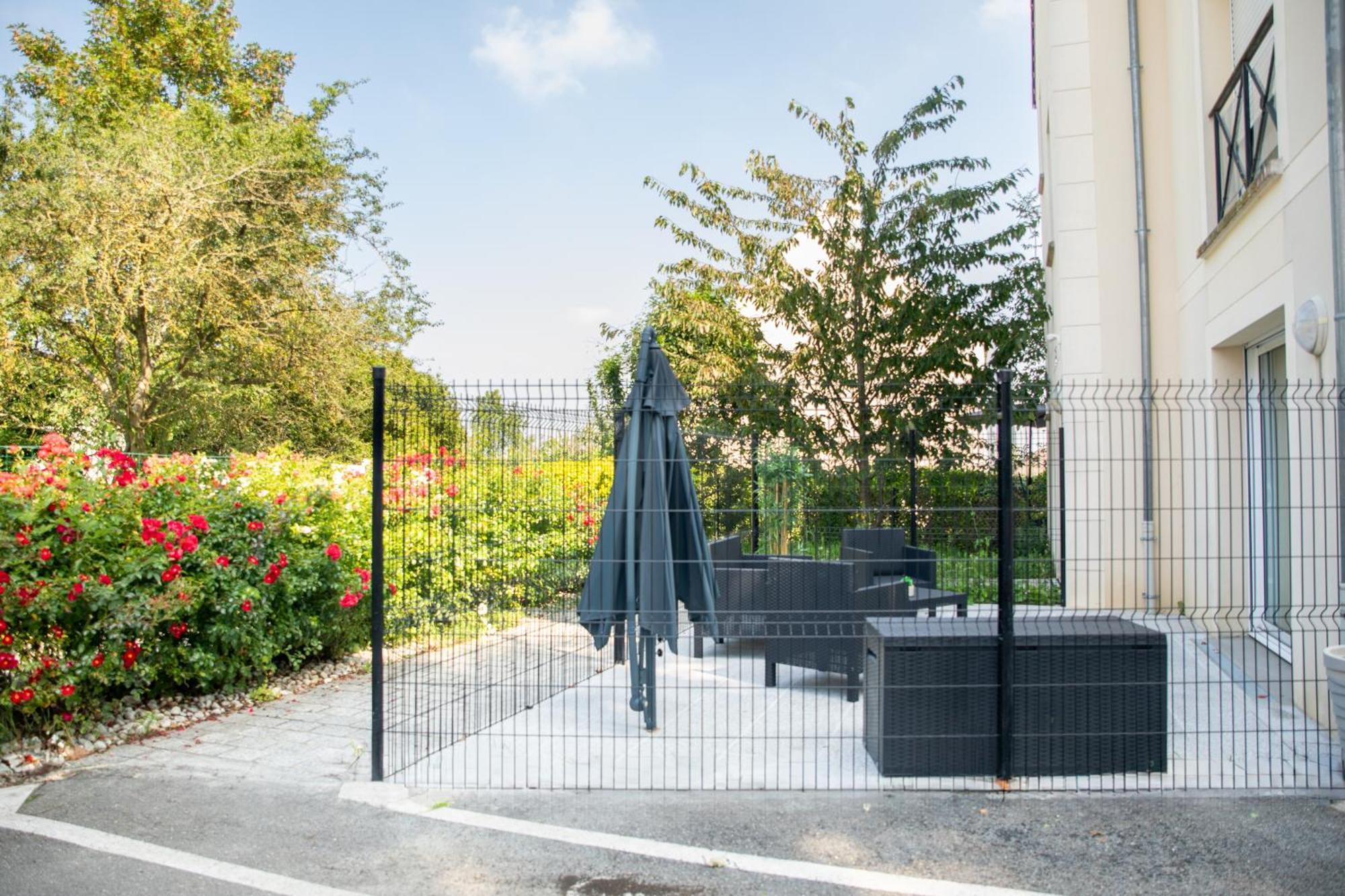 Djial - Proche De Cdg Et Du Parc Asterix Apartment Dammartin-en-Goele Ngoại thất bức ảnh